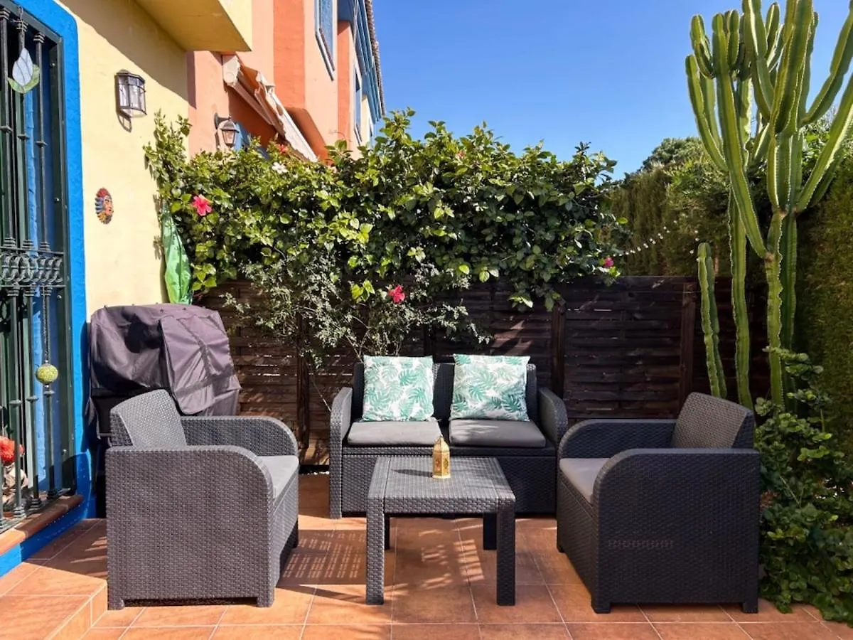 3 Bedrooms, Basen, La Duquesa Castillo de Sabinillas 0*,